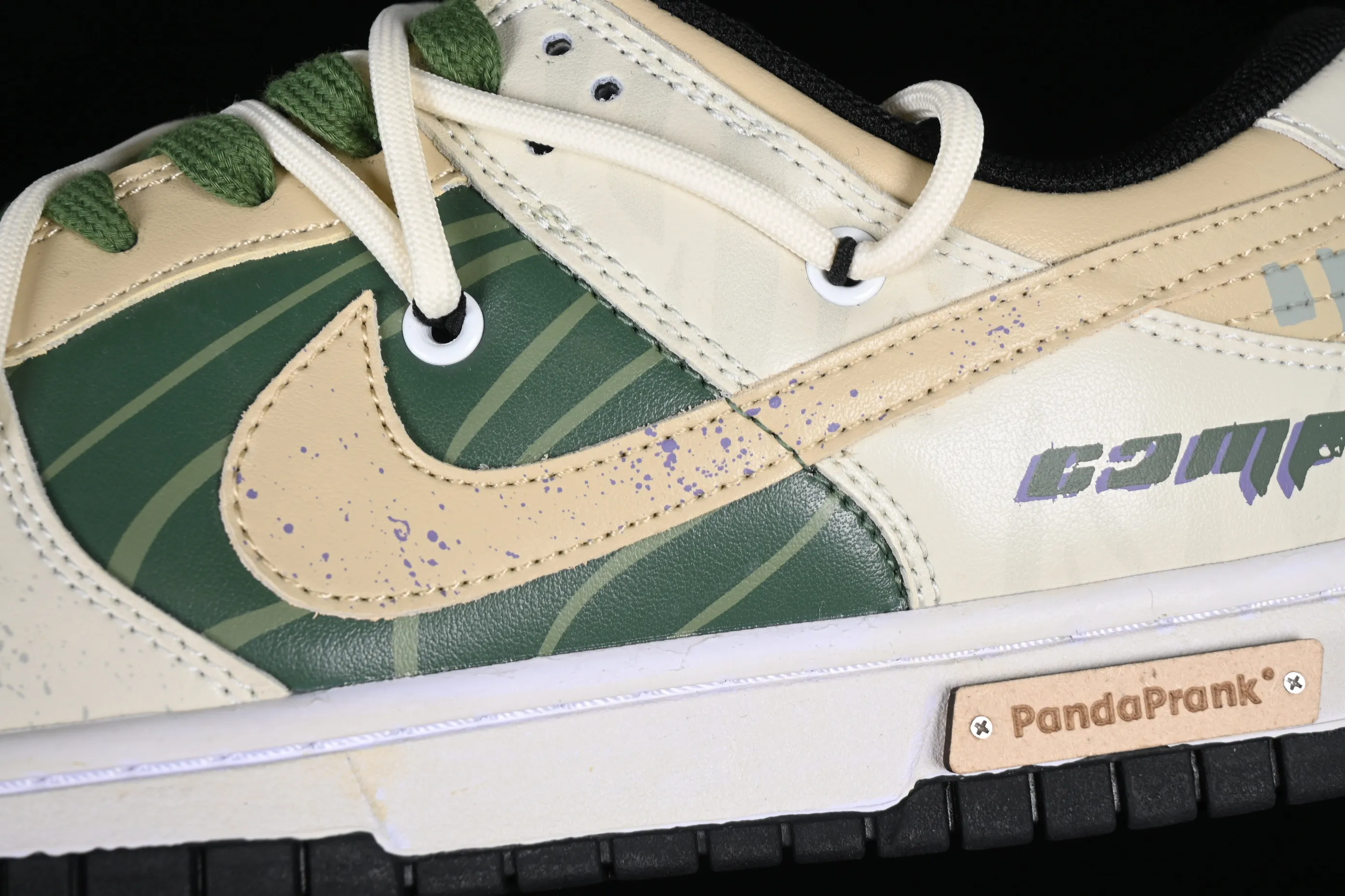 All Categories Nk SB Dunk Series Nk SB Dunk Low Low-top sneakers Nk Dunk Low Panda Prank-Jungle Crossing Mishan Genno SB strappy low-top casual sneakers DV0831-002